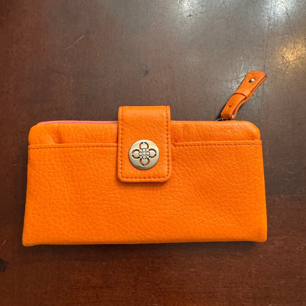 NWT Stella & Max Mundi Orange Pebbled Slim Tab Clutch Wallet Pink Interior NWT